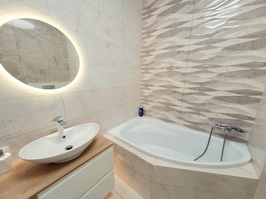 Apartment Sophie 3 Rooms, 2 Bathrooms, 8 Persons Cracóvia Exterior foto